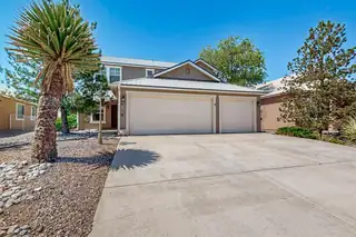 2157 DEER TRAIL Loop NE 