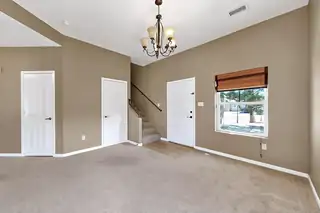 2157 DEER TRAIL Loop NE 