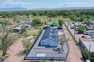 6981 ISLETA Boulevard SW 