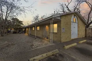 242 Tennessee Street NE 