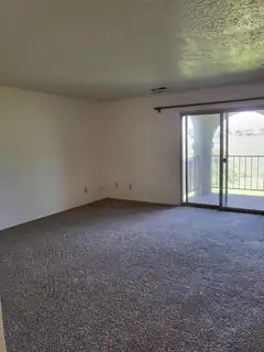 829 COUNTRY CLUB Drive SE 2A Living Room