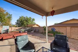 1964 ROANOKE Drive NE Patio