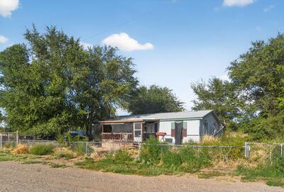 407 MILLER Road, Los Lunas