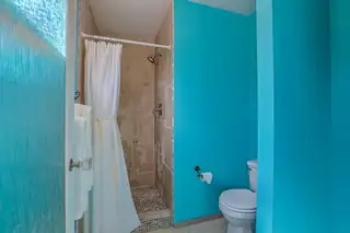 2 TIERRA LINDA Patio