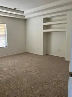 828 Loma Pinon Loop NE 