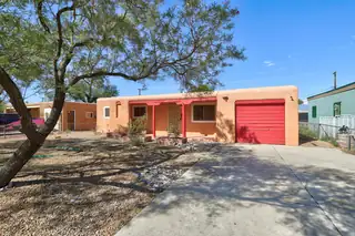 617 CALIFORNIA Street SE 