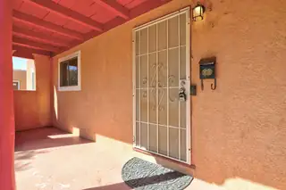 617 CALIFORNIA Street SE 