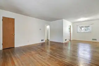 617 CALIFORNIA Street SE 