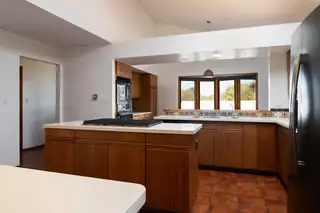 16 RAEL CUTOFF Road Kitchen