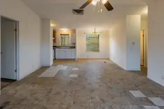 209 WESTCOURT Place NW 