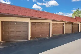 803 COUNTRY CLUB Drive SE 2D Garage