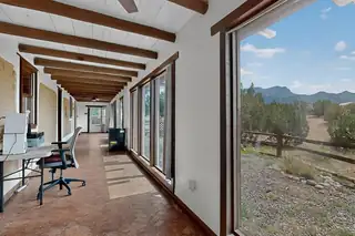 7 TIERRA MADRE Road Home Office