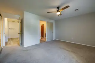 833 COUNTRY CLUB Drive SE D1 Interior Other