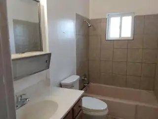 3513 CREST Avenue SE 