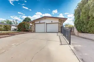 12412 CHELWOOD Trail NE 