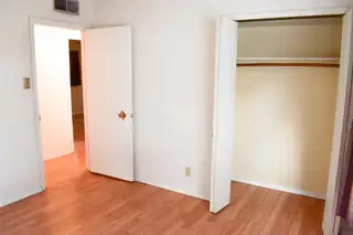 11521 VERSAILLES Avenue NE Bedroom