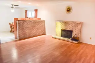 11521 VERSAILLES Avenue NE Living Room