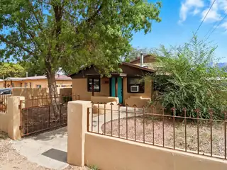 1174 CALLE SAN LORENZO 