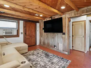 1174 CALLE SAN LORENZO 