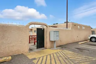 415 WISCONSIN Street NE, Albuquerque