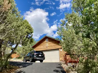 5 Sycamore Drive Exterior Front