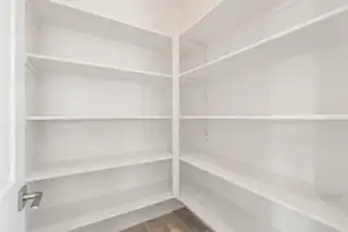 549 Mindoro Drive SE 