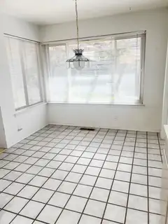 8700 CANYON RUN Road NE 