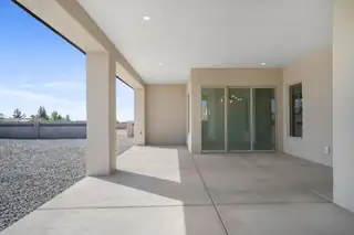 716 2nd Street NE Patio