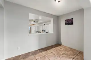 6548 TAHAWASH Street Kitchen