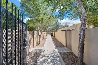 510 Mesilla Street SE 