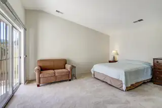 524 SEWARD PARK Avenue NE Bedroom