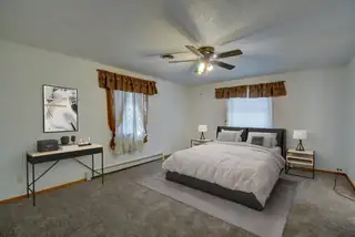 981 CANAL Boulevard SW Bedroom