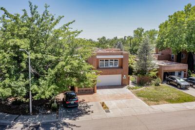2904 CALLE DE ALAMO NW, Albuquerque 