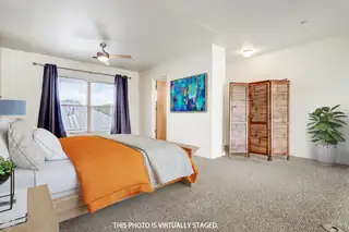 318 BROADWAY Boulevard NE 