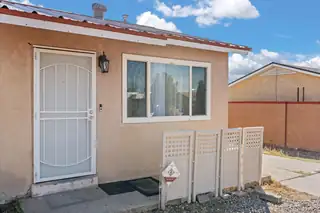 420 69TH Street SW Living Room