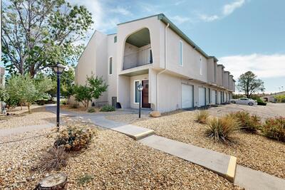 7511 PRAIRIE Road NE, Albuquerque