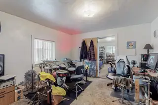 916 FRANCISCAN Street NE Home Office