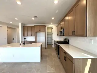 3157 Wolf Tail Loop NE Kitchen