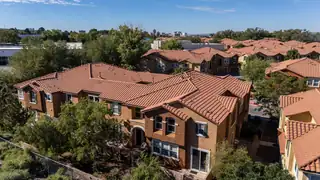 601 MENAUL Boulevard NE 2304 Exterior Front