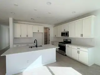 3165 Wolf Tail Loop NE Kitchen