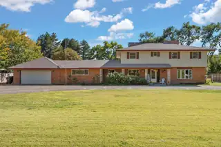 800 Pueblo Solano Road NW Exterior Front