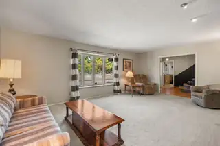 800 Pueblo Solano Road NW Living Room