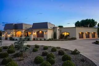 9505 LYNDALE Lane NW, Albuquerque 