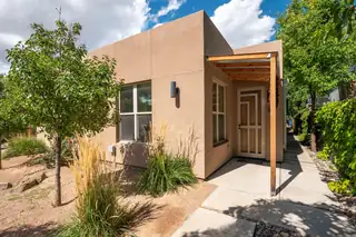 1203 IRON Avenue SW 1, Albuquerque