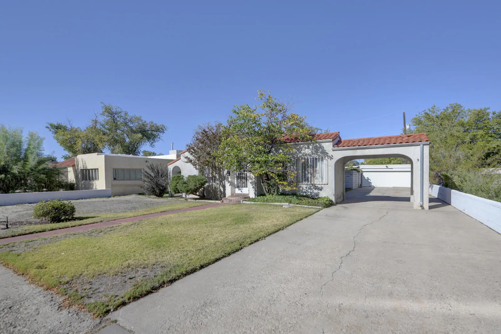 205 SAN PASQUALE Avenue SW