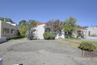 205 SAN PASQUALE Avenue SW Kitchen