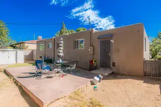 725 LOUISIANA Boulevard SE Patio