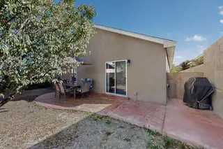 1829 CHICOMA Road NE Patio