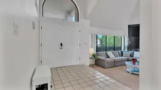 8720 MADRE Avenue NE 