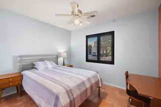 1509 VISTA MONTE Drive NE Bedroom